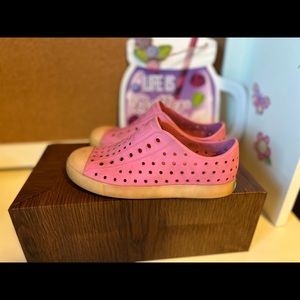 Native glow in the dark girls size 1